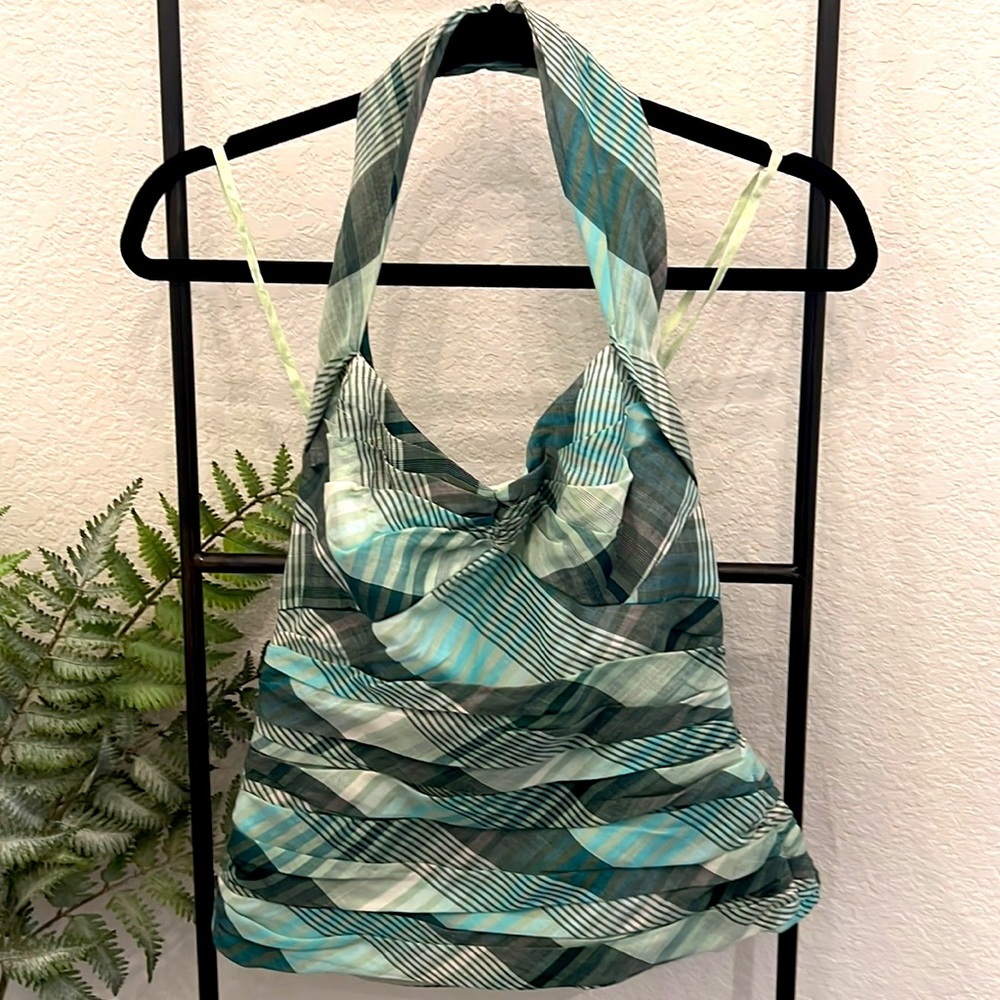 Worth Halter top - Picture 2 of 8